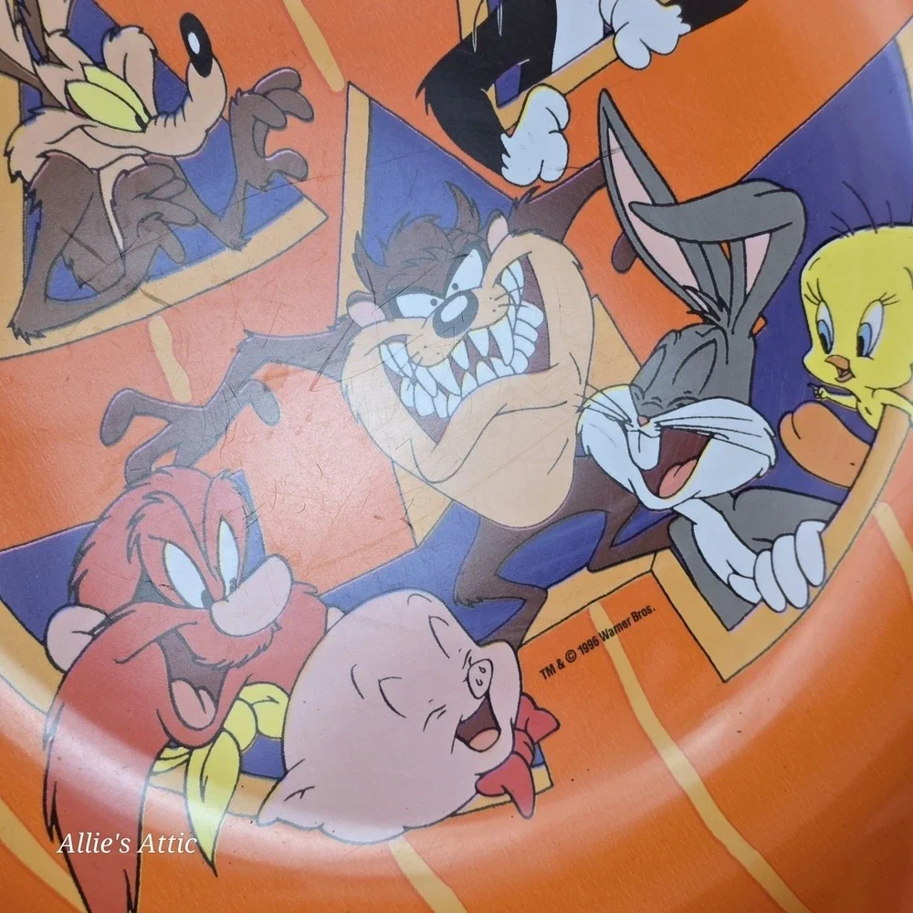 Looney Tunes Halloween Candy‎ Plastic Bowl Dish Decor Vintage Bugs Taz Tweety